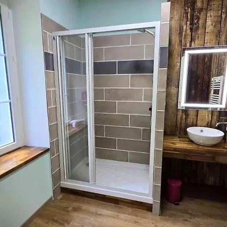 De 2 à 6 Personnes à Appartement La Bourboule